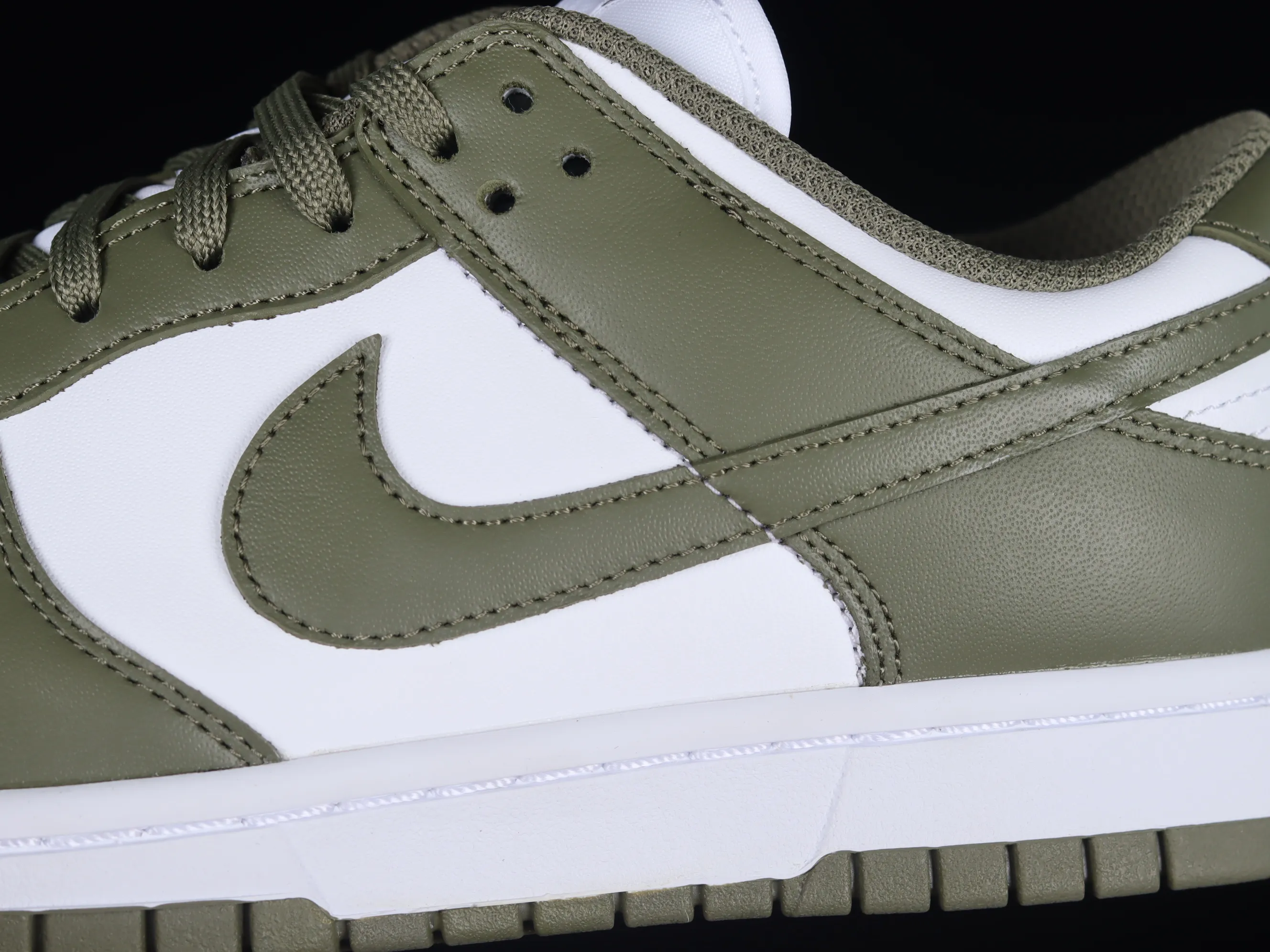 All categories Nk SB Dunk series Nk SB Dunk Low low-top sneakers M version pure original Nk Dunk Low olive green SB smashed backboard fashion casual sneakers DD1503-120